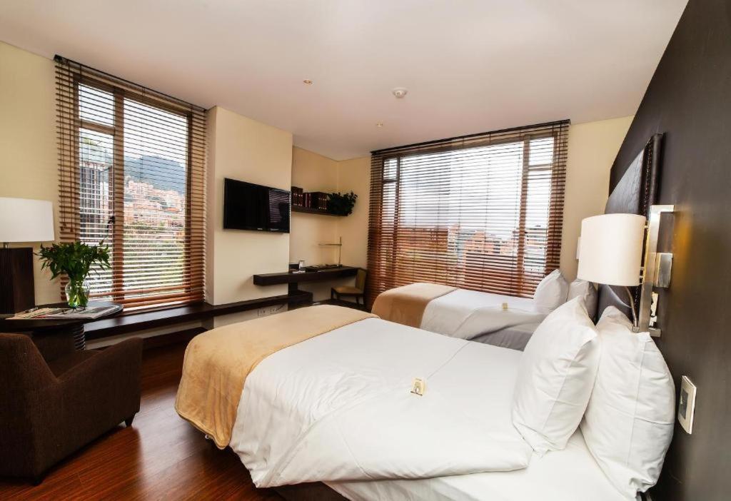 Hotel Cabrera Imperial By Key 33 โบโกตา ภายนอก รูปภาพ